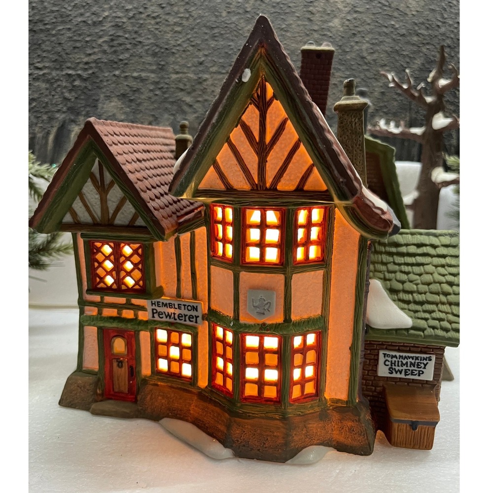 Department 56 Dickens Village HEMBLETON PEWTERER 5800-9